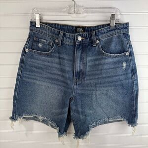 Simple Society women’s denim cutoff shorts. Size 7/28